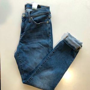 Banana Republic EUC Mid Rise Skinny Jeans- Size 27